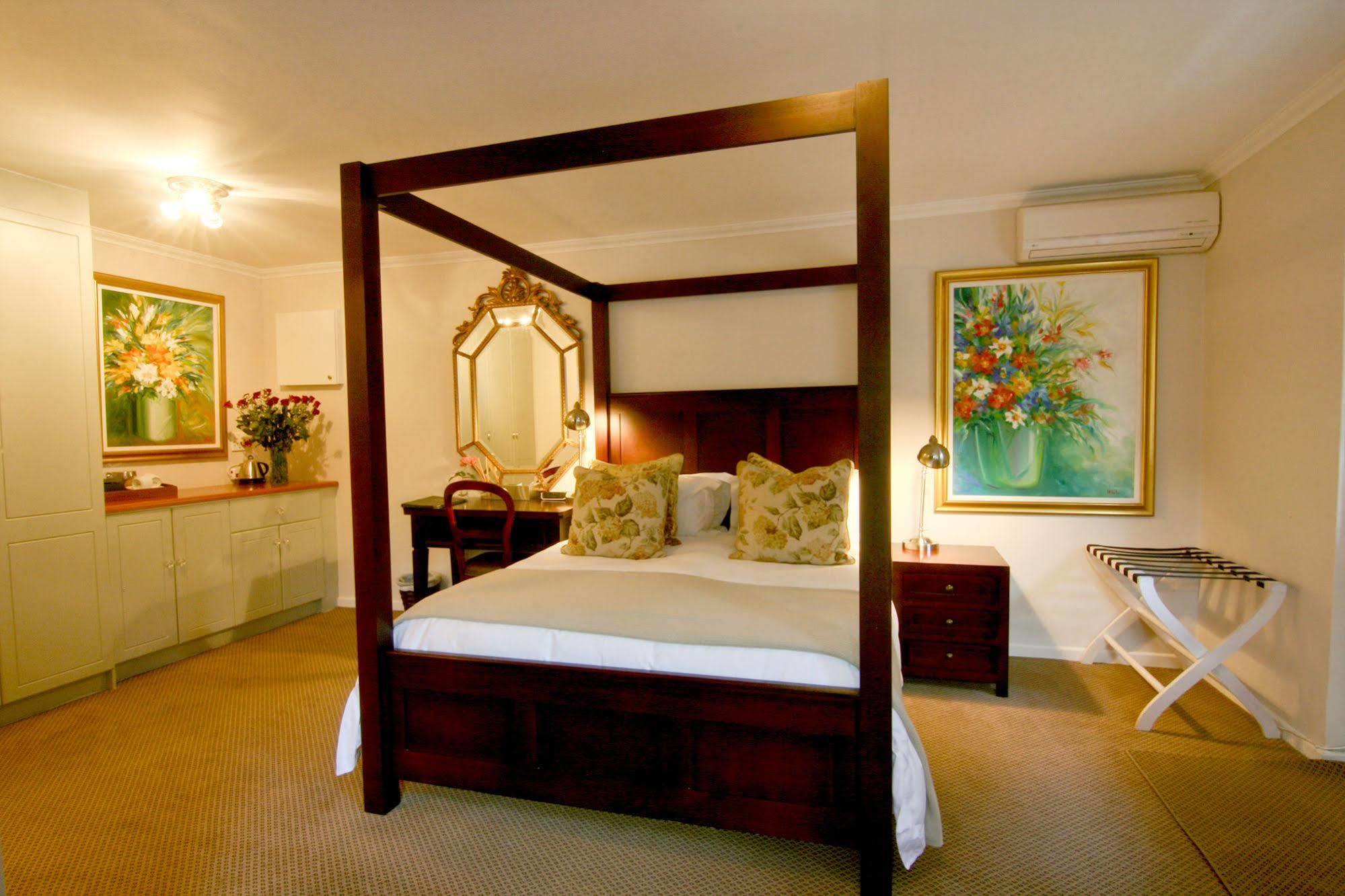 แมซง ชาบลิส เกสท์เฮาส์ Hotel ฟรันเชิค ภายนอก รูปภาพ